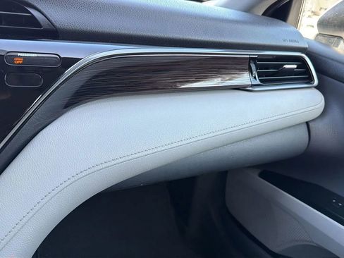 Used 2019 Toyota Camry LE FWD image 24