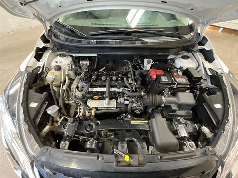 Used 2022 Nissan Kicks S image 26