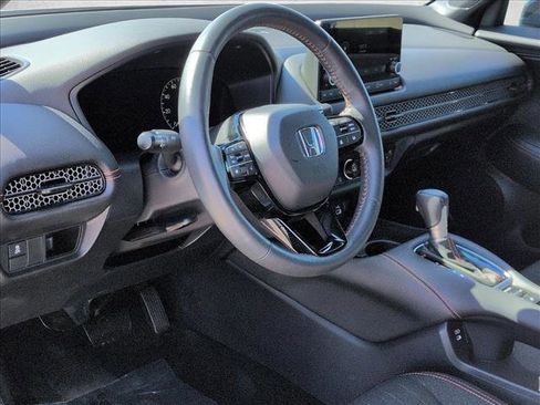Used 2024 Honda HR-V Sport image 10