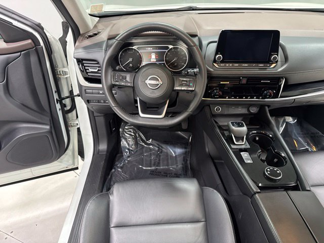 Used 2023 Nissan Rogue SL AWD/4WD image 14