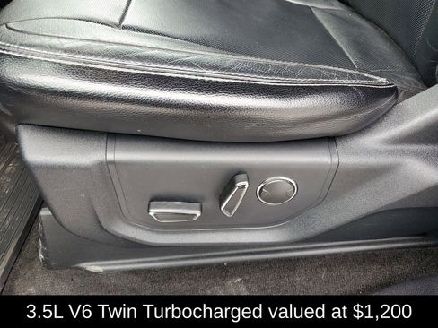 Used 2015 Ford F150 Lariat image 7