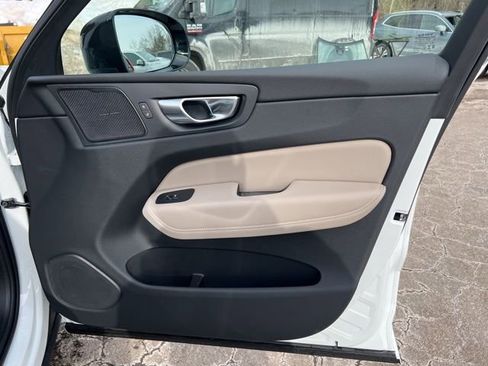 New 2026 Volvo XC60 B5 Plus w/ Protection Package Premier image 13