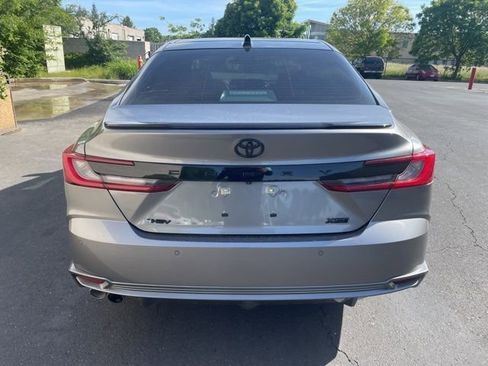 Used 2025 Toyota Camry XSE w/ Premium Plus Package image 5