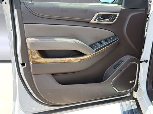 Used 2017 GMC Yukon Denali w/ Open Road Package image 13