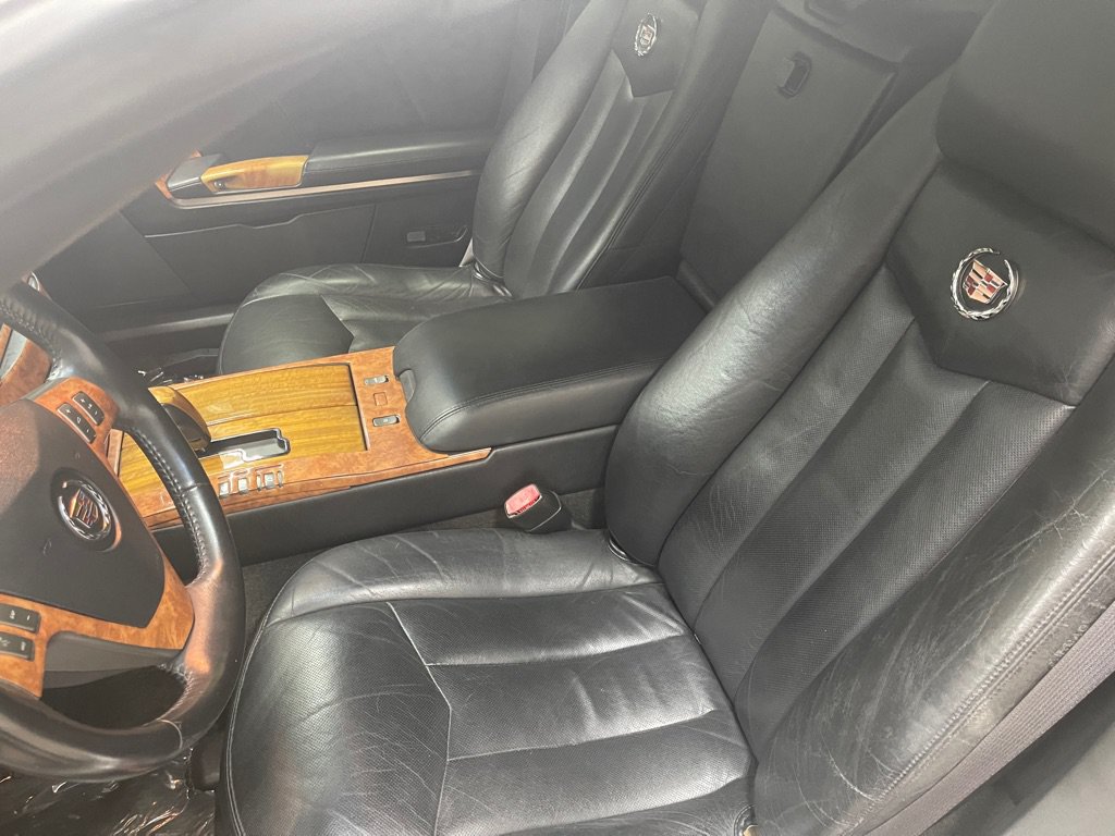 Used 2006 Cadillac XLR RWD image 21