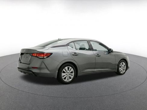 Used 2025 Nissan Sentra S FWD image 11