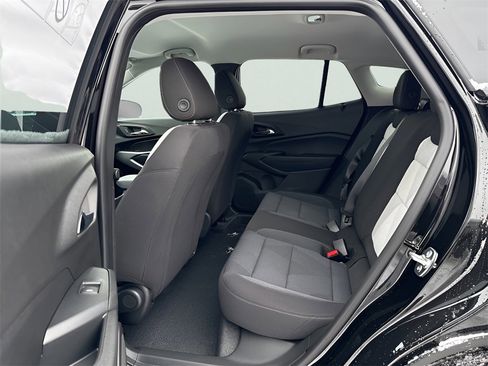 New 2026 Chevrolet Trax LS w/ LS Convenience Package image 17