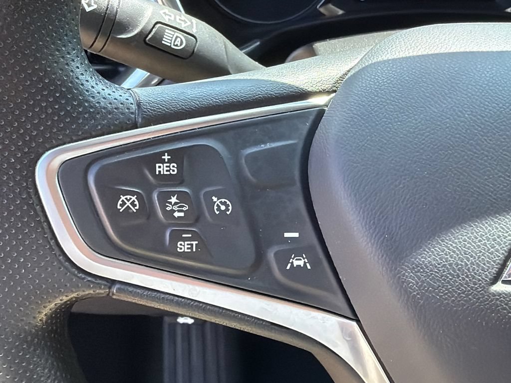 Used 2023 Chevrolet Equinox LT FWD image 24