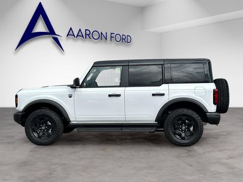 New 2025 Ford Bronco Big Bend w/ Black Diamond Package image 2