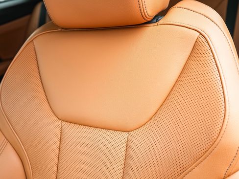 Used 2024 BMW M440i Coupe w/ Premium Package image 25