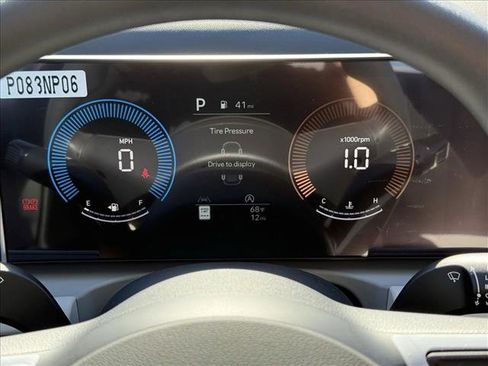 New 2026 Hyundai Tucson SEL image 13