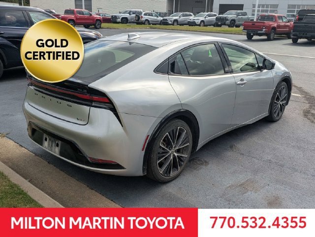 Used 2024 Toyota Prius XLE FWD image 5