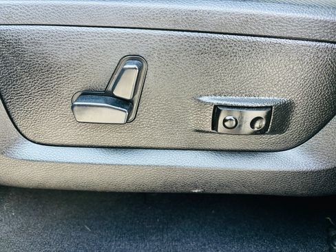 Used 2019 RAM 1500 Big Horn AWD/4WD image 34