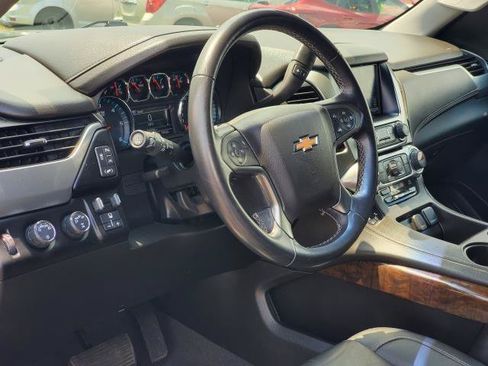 Used 2019 Chevrolet Tahoe LT w/ Max Trailering Package AWD/4WD image 7
