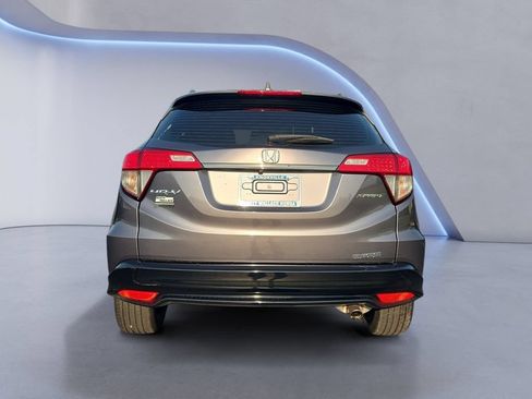 Used 2019 Honda HR-V Sport image 4