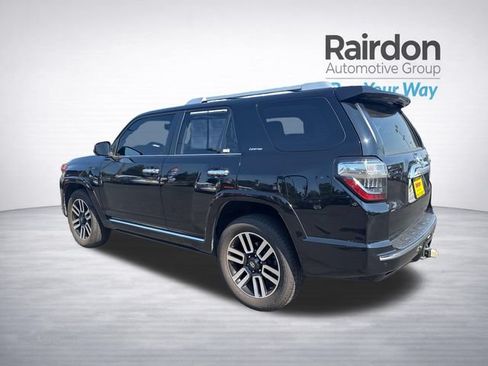 Used 2017 Toyota 4Runner Limited AWD/4WD image 5