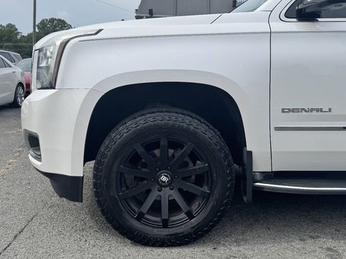 Used 2016 GMC Yukon XL Denali w/ Open Road Package AWD/4WD image 23