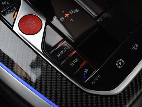 Used 2021 BMW X5 M w/ Executive Package image 42