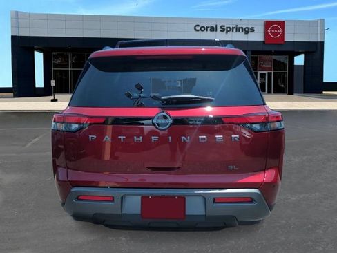 New 2026 Nissan Pathfinder SL FWD image 4
