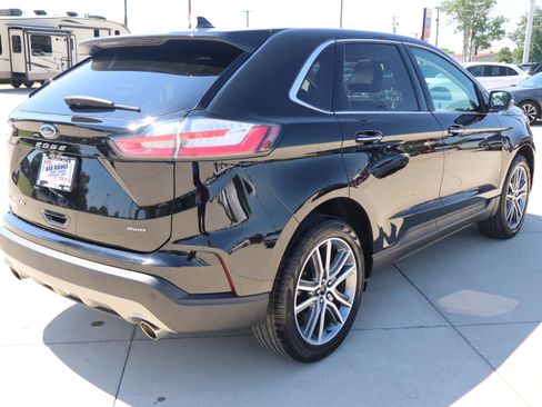 Used 2024 Ford Edge Titanium w/ Equipment Group 301A AWD/4WD image 5