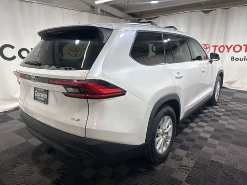 Used 2024 Toyota Grand Highlander XLE image 8