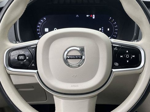 Used 2023 Volvo XC90 B6 Ultimate AWD/4WD image 16