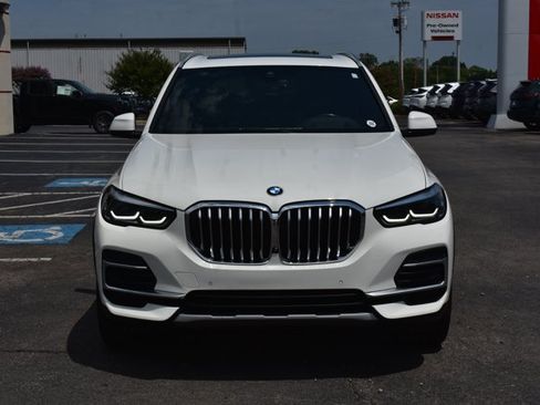 Used 2023 BMW X5 xDrive40i w/ Premium Package AWD/4WD image 2