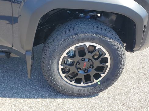 New 2026 Toyota Tacoma TRD Off-Road AWD/4WD image 6