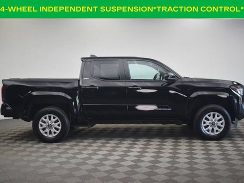 Used 2024 Toyota Tacoma SR5 AWD/4WD image 13
