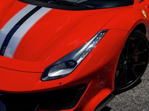 Used 2019 Ferrari 488 Pista Coupe RWD image 49
