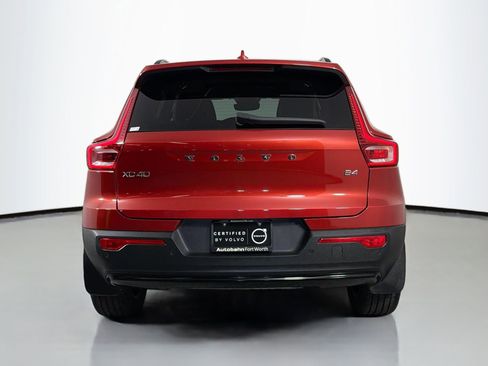 Certified 2023 Volvo XC40 B4 Plus w/ Driver Assist Package image 7