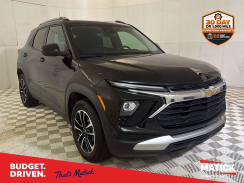 Used 2024 Chevrolet TrailBlazer LT w/ Convenience Package FWD image 1