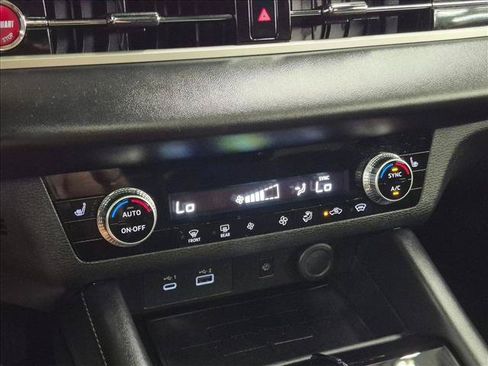 Used 2024 Mitsubishi Outlander Ralliart AWD/4WD image 16