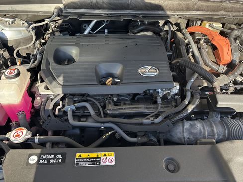 Used 2024 Lexus RX 350 image 33