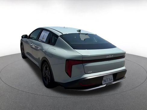 Used 2026 Kia K4 FWD image 11