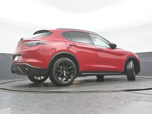 Used 2021 Alfa Romeo Stelvio Ti Sport AWD/4WD image 30