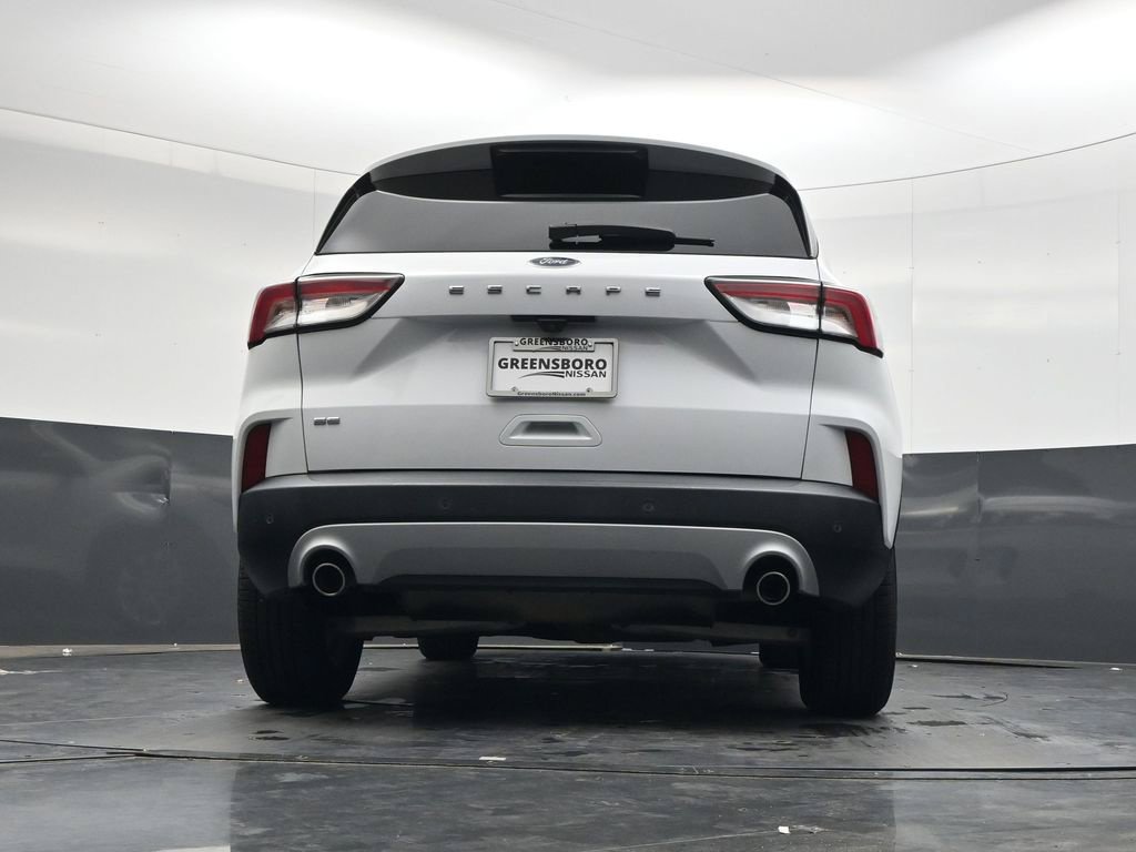 Used 2022 Ford Escape SE w/ Convenience Package FWD image 38