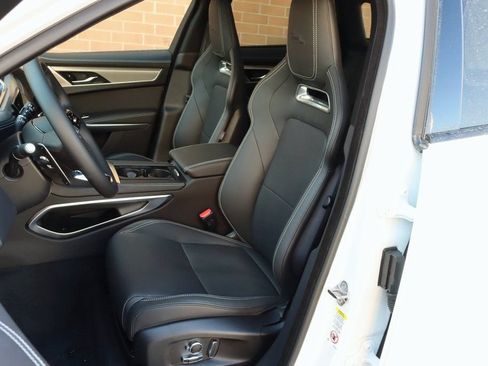 Used 2026 Jaguar F-PACE R-Dynamic S AWD/4WD image 12