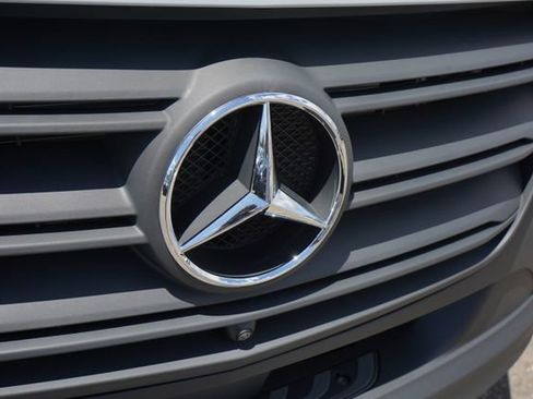 New 2025 Mercedes-Benz Sprinter 2500 image 14