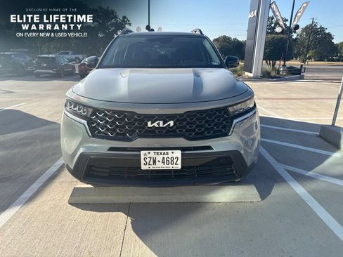 Used 2022 Kia Sorento S w/ Panoramic Sunroof Package AWD/4WD image 5