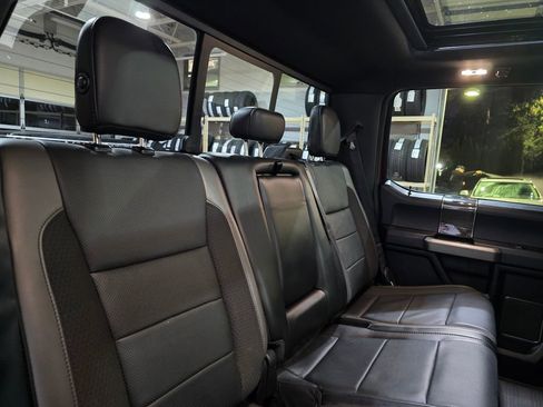 Used 2019 Ford F150 Raptor w/ Equipment Group 802A Luxury image 30