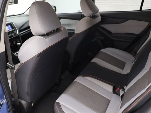 Used 2019 Subaru Crosstrek 2.0i Premium w/ Eyesight System image 10