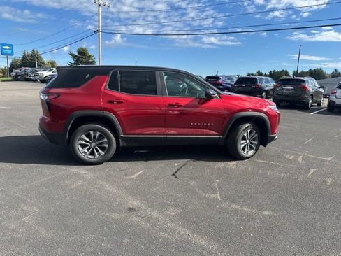 New 2026 Chevrolet Equinox LT w/ Convenience Package II image 9
