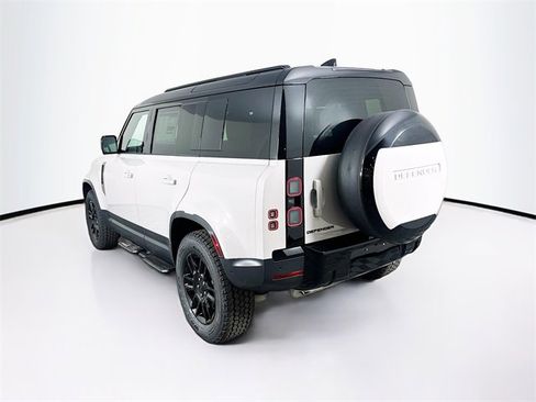 New 2026 Land Rover Defender 110 S image 7