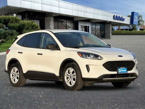 Used 2020 Ford Escape S image 10