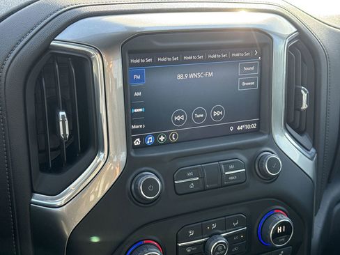 Used 2022 Chevrolet Silverado 1500 RST image 23