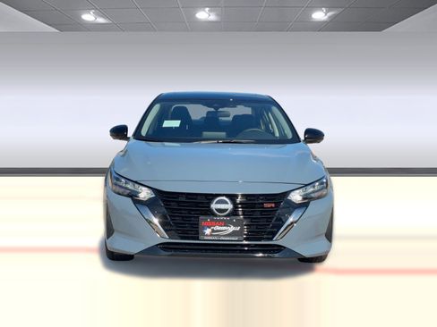 New 2025 Nissan Sentra SR w/ SR Premium Package image 6