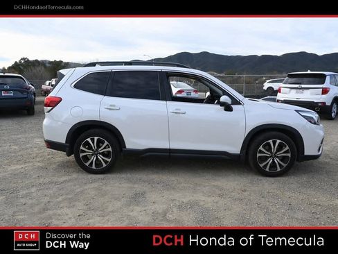 Used 2021 Subaru Forester Limited w/ Popular Package #3 image 5