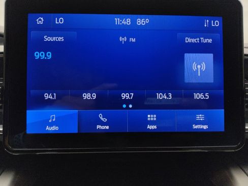 Used 2022 Ford Explorer XLT w/ Equipment Group 202A RWD image 25