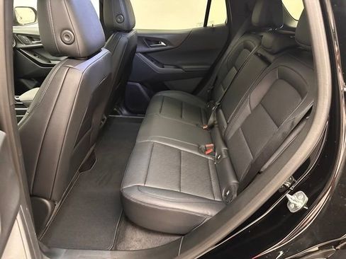 New 2026 Chevrolet Equinox LT w/ Convenience Package II FWD image 18